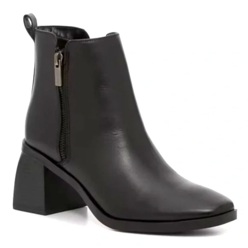 Anne Klein Alyssa block heeled black ankle boot size 10